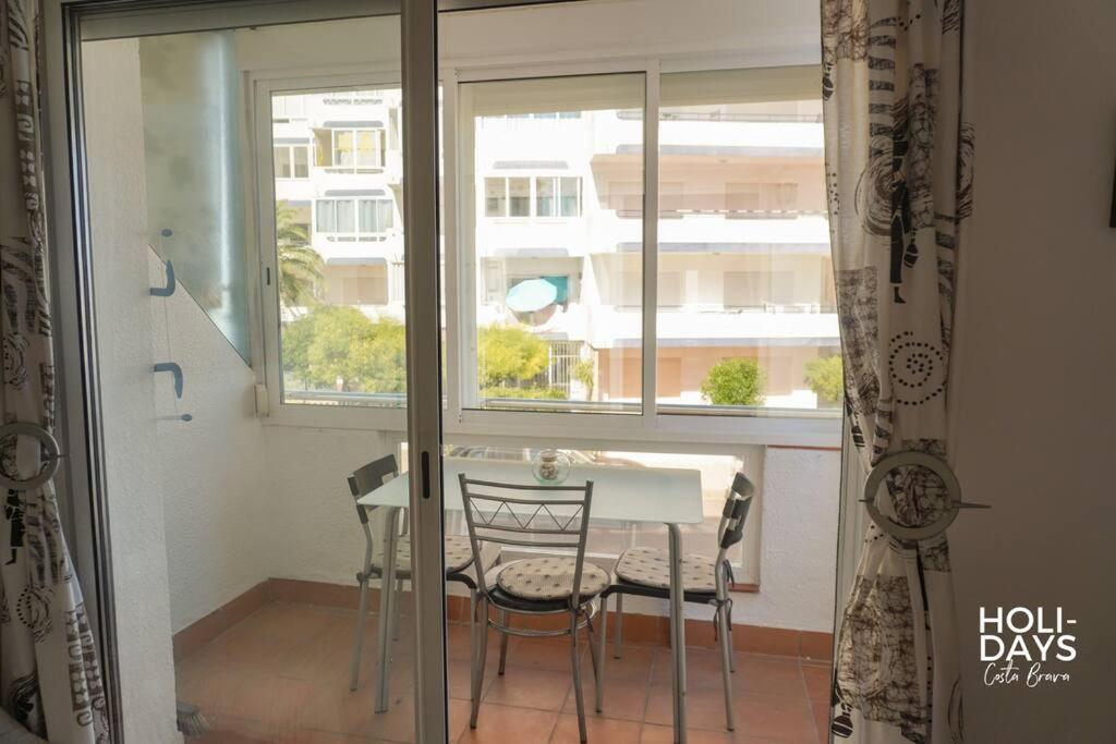 Apartamento Marina Dreams Roses Eksteriør bilde